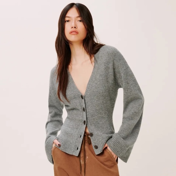 Reformation ‘Novera’ Wool Regenerative Oatmeal Cardigan - XS - Picture 2 of 7